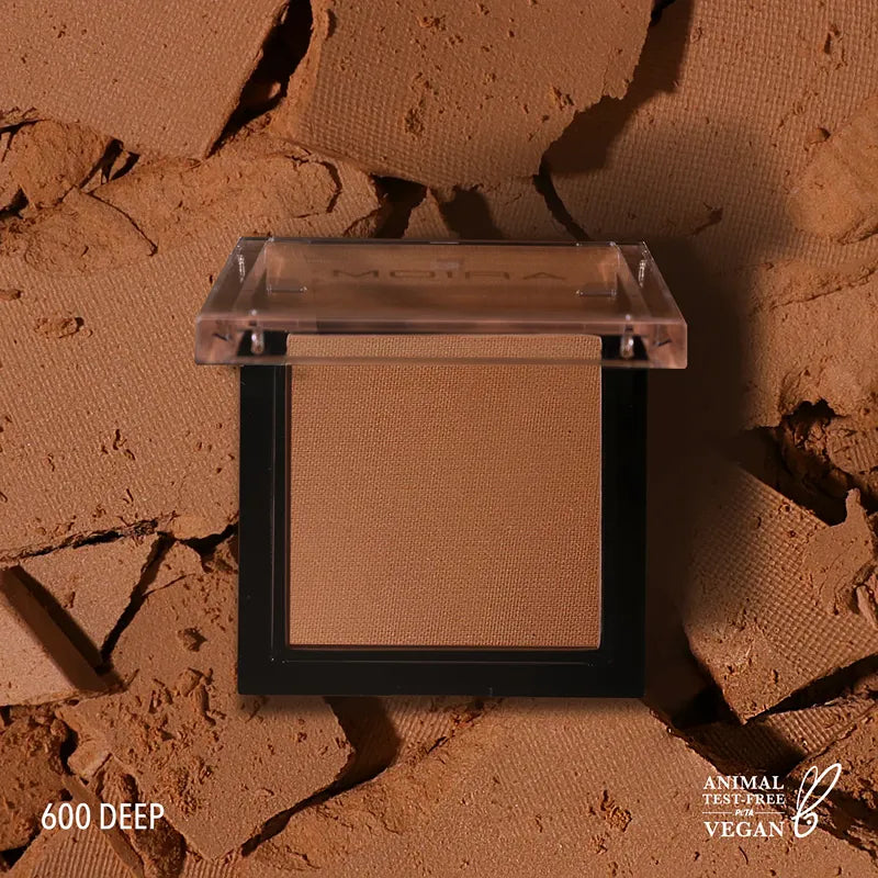 Lavish pressed finishing powder- Moira