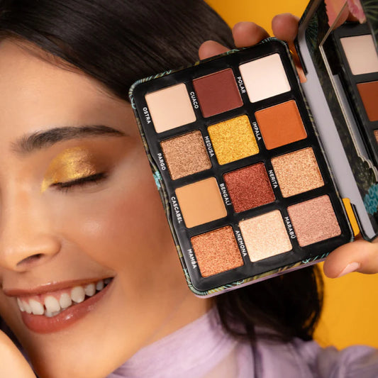 Set de 12 tonos de sombras para ojos Fauna