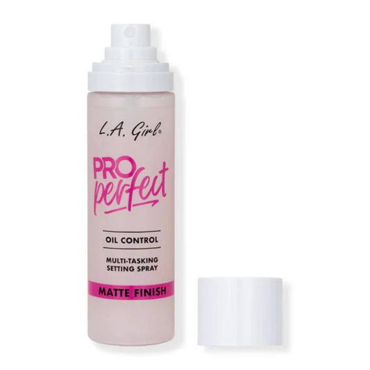 Pro Perfect Long-Wear Setting Spray- LA Girl